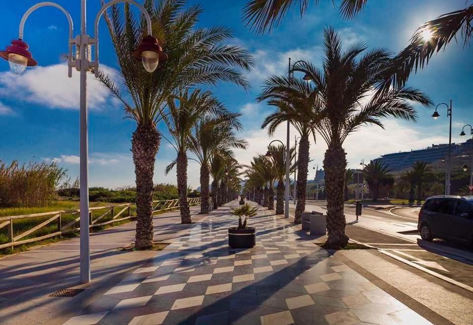 Arenales Beach آريناليس ديل سول المظهر الخارجي الصورة